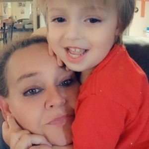 Meet your Posher, Carla